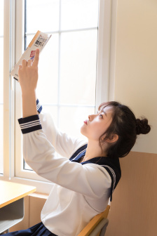 村长和小娥